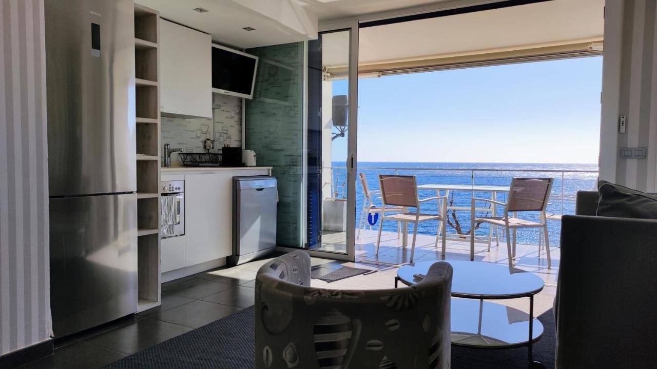 Apartamento Frente Al Mar En La Mejor Ubicacion De Calella Calella De Palafrugell Bagian luar foto